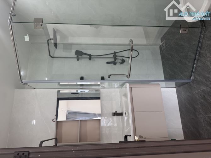 🏠 CĂN GÓC 40m2 × 6 TẦNG THANG MÁY FULL NỘI THẤT - PHỐ ĐÀM QUANG TRUNG LONG BIÊN CHỈ HƠN 8 - 4