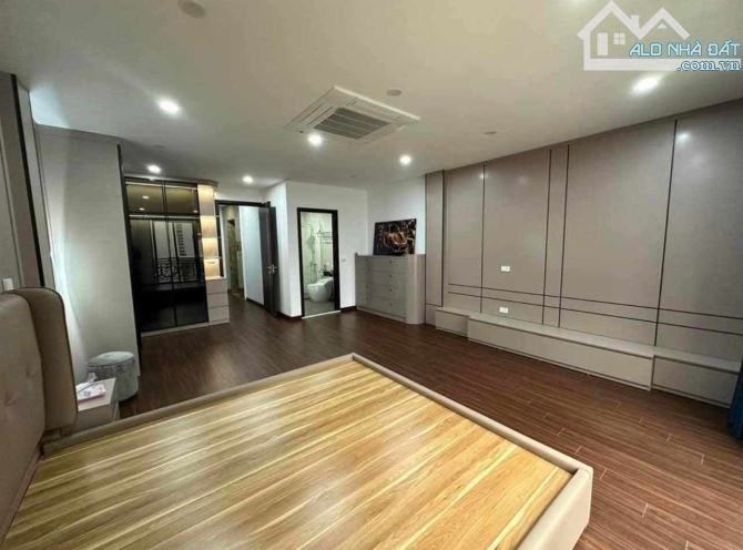 🔥GẤP NVC LONG BIÊN – NHÀ MỚI KÍNH KOONG – GARA ÔTÔ – THANG MÁY – FULL NỘI THẤT – CHỦ NHIỆ - 5