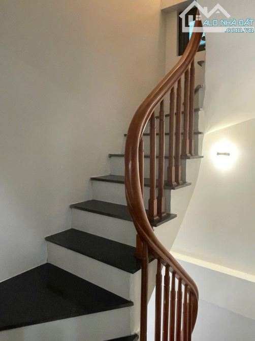Bán Nhà Ba Đình - DT 50m2 × 7 Tầng Thang Máy - ÔTô Tránh Vỉa Hè Rộng - Kinh Doanh Sầm Uất - 5