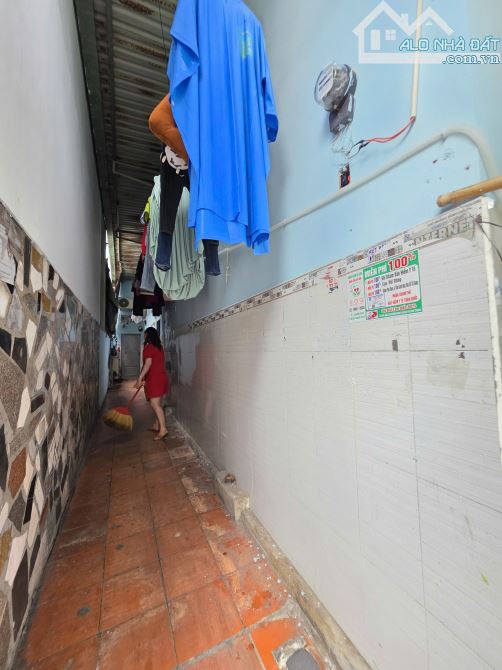 Bán dãy trọ 5x16m, đường số 4 KDC Areco p.Bình Hòa kế chợ Đồng An 3, thu 7tr/th - 5