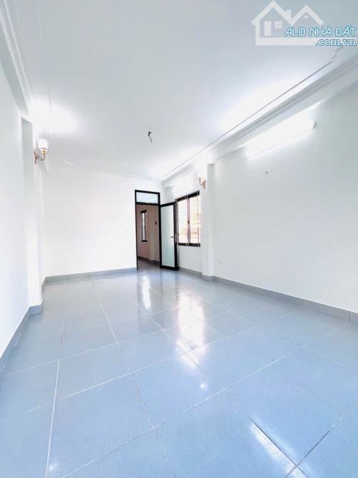 BÁN NHÀ LÔ GÓC KINH DOANH PHỐ ĐỨC GIANG LONG BIÊN NGÕ THÔNG 41m 5 TẦNG Ô TÔ GẦN NGỌC THỤY - 5