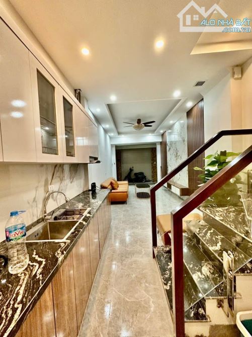 HỒ TÙNG MẬU – 32M² – 5 TẦNG – GẦN GA TÀU ĐIỆN, NHIỀU TRƯỜNG ĐẠI HỌC – GIÁ 7.35 TỶ - 5