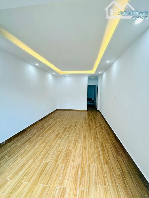 SIÊU PHẨM NHÀ MỚI KIM GIANG – HOÀNG MAI- 35M² – 5 TẦNG – GIÁ 8.1 TỶ FULL 3 PHÒNG NGỦ