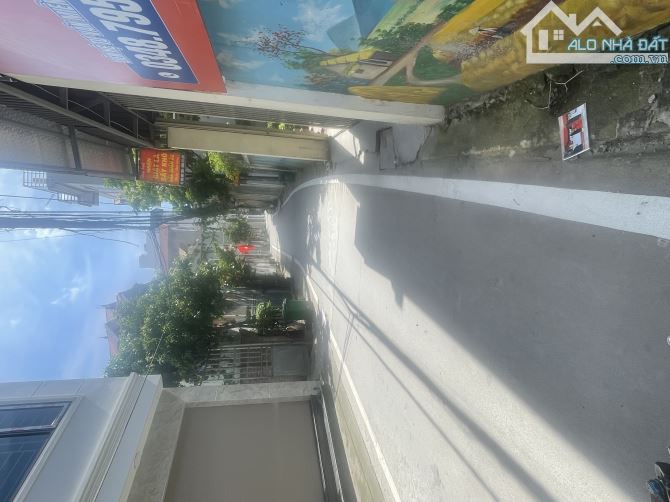 Bán Nhà Đẹp Yên Vĩnh - Kim Chung Lô Góc Ô tô Kinh Doanh 32m 5tầng Nhỉnh 5tỷ - 5