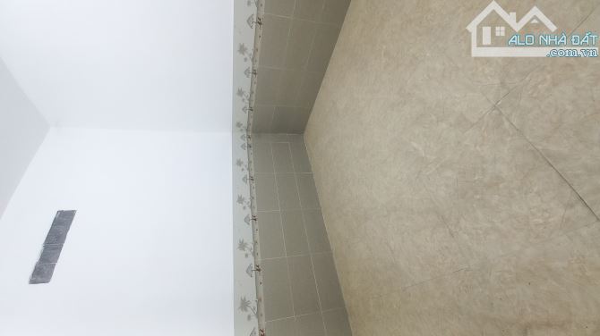 BÁN NHÀ P.TÂN PHONG, SỔ HỒNG THỔ CƯ ĐƯỜNG RỘNG 5m GẦN CÂY XĂNG 26 (NP147) HN014 - 6