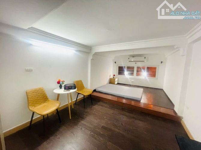 Cho thuê nhà ngõ Khâm Thiên- Đống Đa - dt 40 m2*6  tầng- Giá 19tr - 6