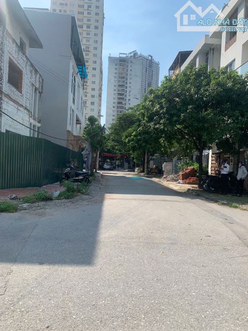 căn biệt thự thô 2 mặt tiền siêu đẹp, dt181m2, 3tầng khu đô thị mới văn khê- hà đông. - 6