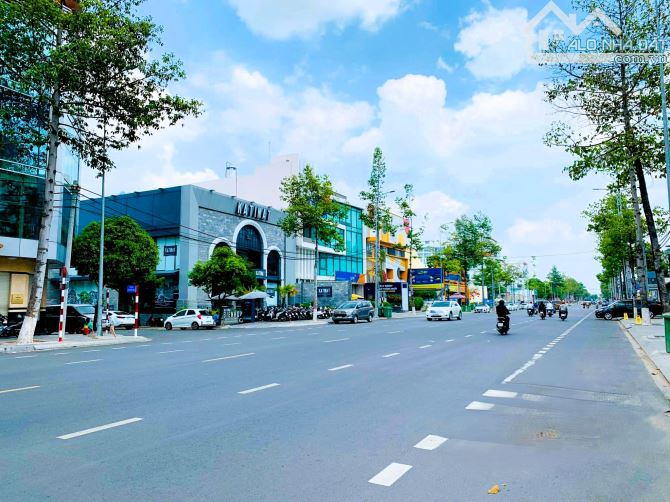 Bán đất mặt tiền Võ Thị Sáu sổ hồng 839m2 đất thổ cư ngang 32m vị trí siêu hiếm giá 195 tỷ - 6
