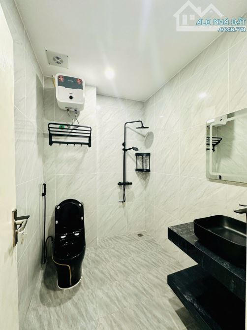 SIÊU PHẨM NHÀ MỚI KIM GIANG – HOÀNG MAI- 35M² – 5 TẦNG – GIÁ 8.1 TỶ FULL 3 PHÒNG NGỦ