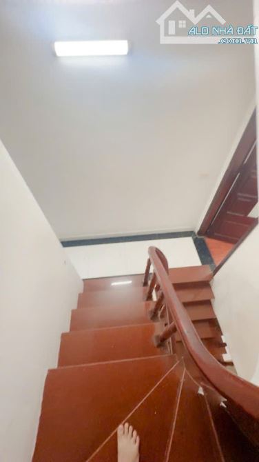 Bán nhà Kim Ngưu - Mặt ngõ thông, kinh doanh - Tương lai ra mặt phố.