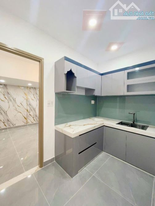 BÁN NHÀ MỚI ĐẸP 2 TẤM 3PN TẠI Q4 SỔ RIÊNG VỊ TRÍ 1/ TÔN ĐẢN KHU DÂN CƯ GIÁ 4TỈ 890 TL - 6