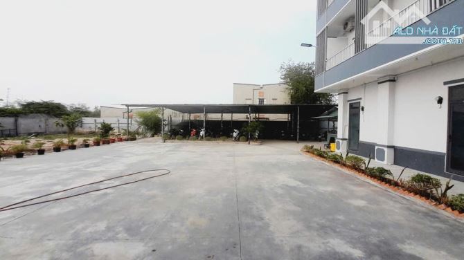 TOÀ NHÀ 4 TẦNG CHDV - VIEW SÔNG - THU 250TR/THÁNG - DT 3470M² - VÕ VĂN HÁT, LONG TRƯỜNG - 6