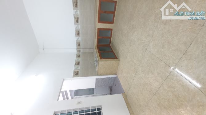 BÁN NHÀ P.TÂN PHONG, SỔ HỒNG THỔ CƯ ĐƯỜNG RỘNG 5m GẦN CÂY XĂNG 26 (NP147) HN014 - 7