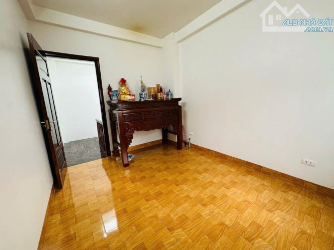XUÂN ĐỈNH 35M² – 5 TẦNG – BÃI GỬI Ô TÔ – VÀI BƯỚC Ô TÔ TRÁNH – 7.9 TỶ - 7