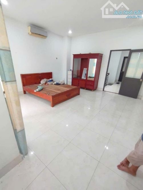 Nhà 4Tầng đường TX33 phường TX Q12 DT 158m2(5x32) hẻm 6m💲8,5tỷ - 7