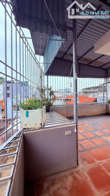 SIÊU HIẾM VÕ CHÍ CÔNG – NHÀ ĐẸP, GẦN PHỐ, SỔ NỞ HẬU 52M² – 5 TẦNG – MT 8.6M – 10.5 TỶ - 7