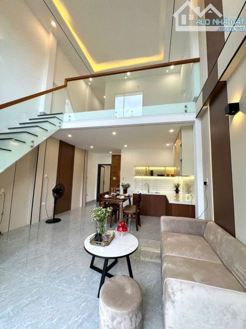 📢Bán nhà 2 tầng mới xây, kiệt ô tô tránh nhau đường Minh Mạng thông Võ Văn Kiệt - 7