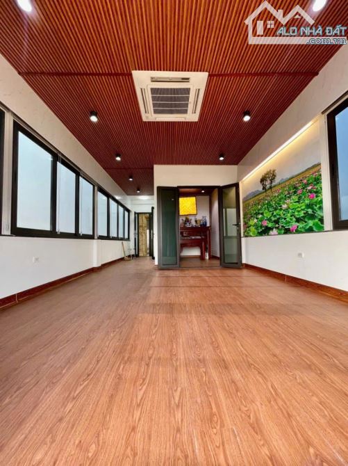 NHÀ Ở ĐẸP – THANG MÁY 6 TẦNG _ 60/68M2 – MẶT TIỀN 4,3M ! HIẾM – ÔTÔ TRÁNH ! MINH KHAI- BTL - 7