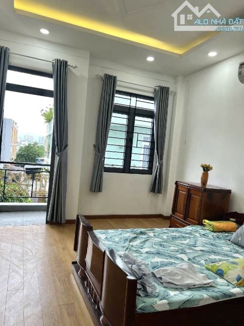Nhà Phố 4 Tầng - Quận 7 - 4x15 - Cạnh Phú Mỹ Hưng - HXH - Nhỉnh 8 Tỷ - 8