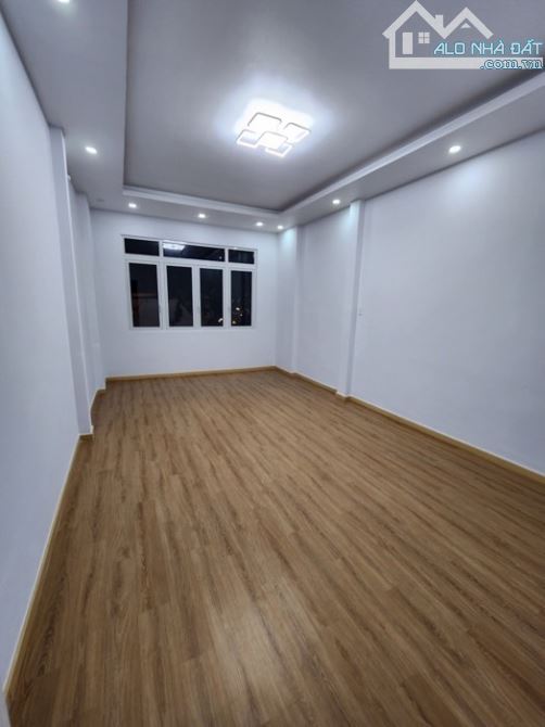 Nhà 2 TẦNG MẶT TIỀN Đ.NGUYỄN THỊ KIÊU, P.Hiệp Thành,Q12,dt 79m2(4mx20m).Đường 10m,💰11,5Tỷ - 8