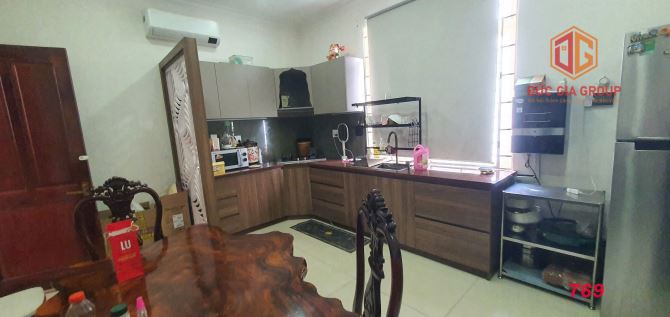 Nhà mặt phố đường N1 khu dân cư D2D giá cực tốt chỉ 13,5 tỷ