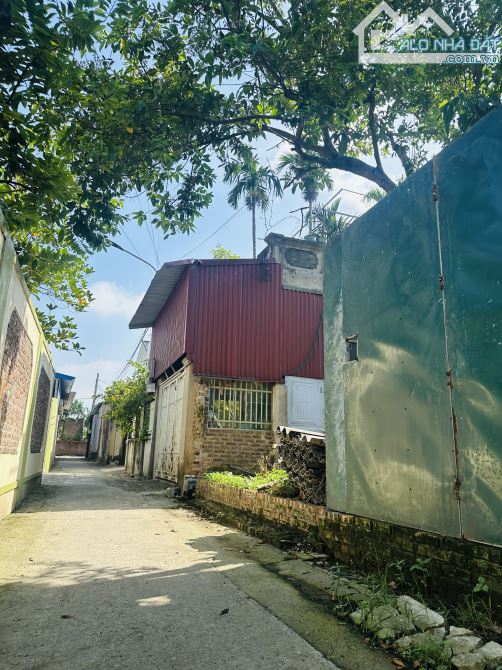 Bán đất Đình Trung Thư Lâm , nở hậu 10m ra khu đấu giá  Đình Trung , ô tô 7 chỗ