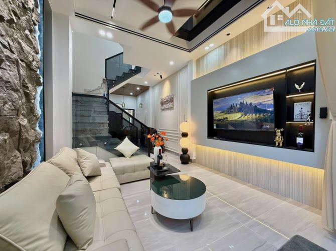 🏡 BÁN SIÊU PHẨM NHÀ 3 TẦNG KIỆT NGUYỄN THÀNH HÃN – GẦN TRƯNG NỮ VƯƠNG – FULL NỘI THẤT, XÁ