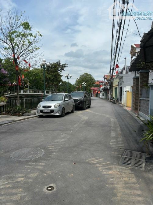 Bán 95m Bắc Hồng,Đông Anh( Phúc Thịnh),ô tô đỗ cửa