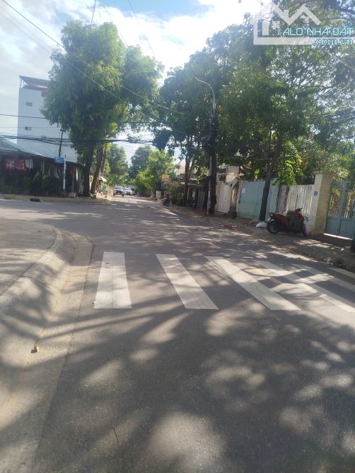tiết 🏡 BÁN NHÀ MẶT TIỀN TRẢNG KÈO 1 – HỘI AN | GIÁ 5 TỶ 400 (TL)  📐 DT: 5 x 17,8 = 88,8m
