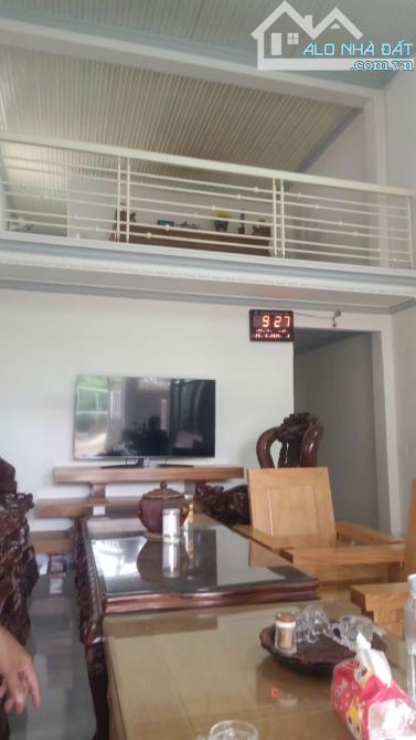 Nhà hẻm đẹp Nguyễn Xuân Nguyên - Khối 7 Tân An gần trường Nguyễn Du