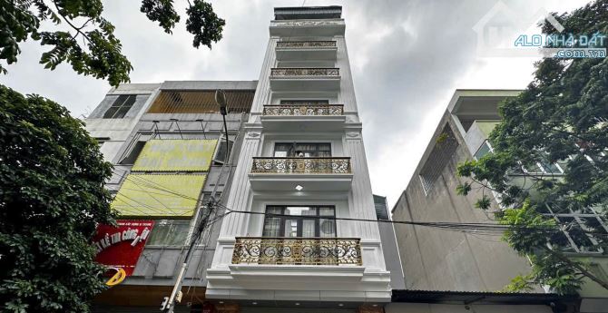 Bán nhà rẻ nhất khu vực La Khê, Hà Đông – 50m², 7 tầng, thang máy, view vườn hoa, kinh doa