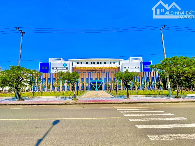 2 Mặt Tiền 337m2 Trước Bệnh Viện Phan Châu Trinh.Gần ĐH FPT Đà Nẵng