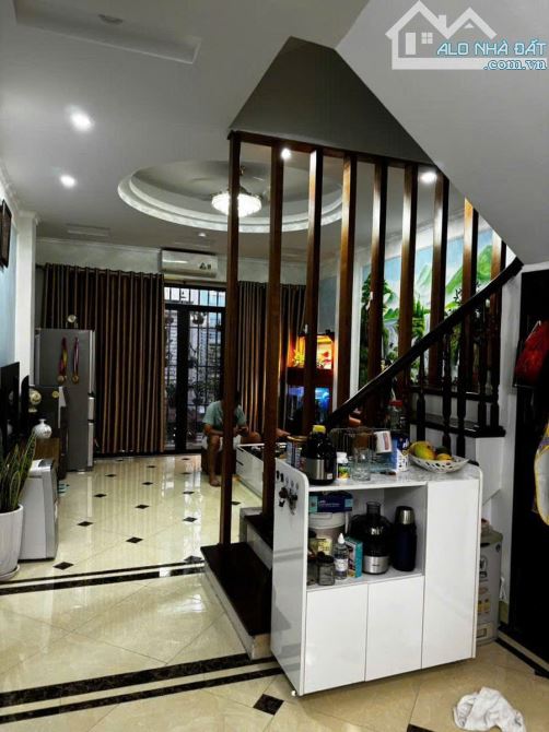 🔥🔥NGÔ THÌ NHẬM CỰC HIẾM - PHÂN LÔ - KINH DOANH - TRƯỚC NHÀ RỘNG THOÁNG - MẶT TIỀN NÕN NÀ