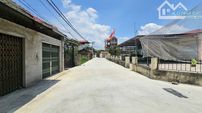 💥💥💥 CÁCH QL3 & TT PHÙ LỖ 2KM - CÁCH ĐƯỜNG 16 & QL18 500M - ĐƯỜNG Ô TÔ VÀO ĐẤT