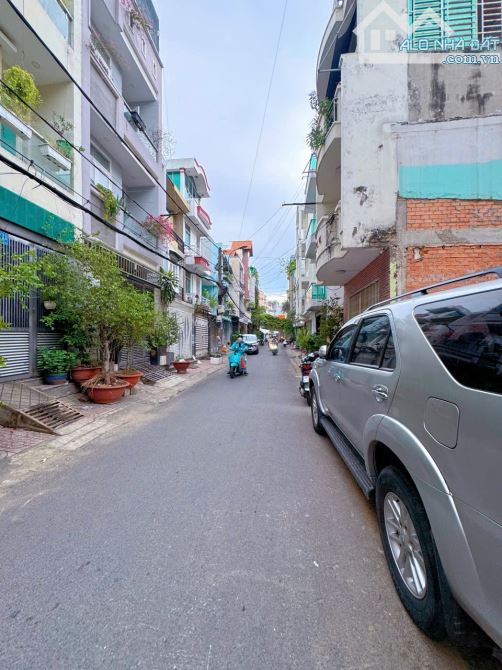 Lô Đất Siêu Hiếm Hẻm Xe Hơi Thông Đường Nguyễn Xí