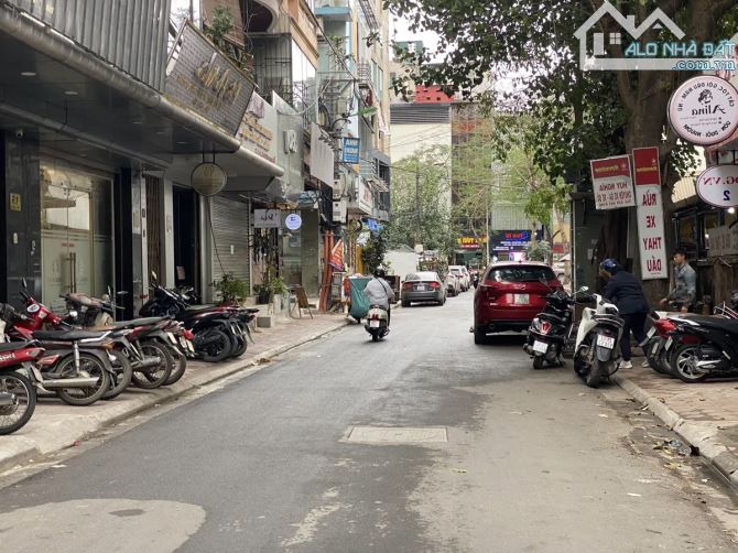 BÁN ĐẤT THÁI HÀ ĐỐNG ĐA, 53m2, mặt tiền 5.3m, phân lô , ô tô tránh, giá 23.3 tỷ