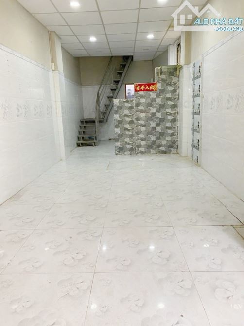BÁN NHÀ HẺM 2/ HẬU GIANG, P.11, Q.6, 3x10.5m, 2 TẦNG, GIÁ 2.39T