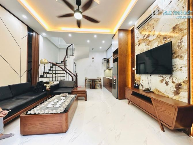 🔥 BÁN GẤP NHÀ HÒA BÌNH – TÔN ĐỨC THẮNG – MỚI XÂY – 35m– NHỈNH 7 TỶ 🔥