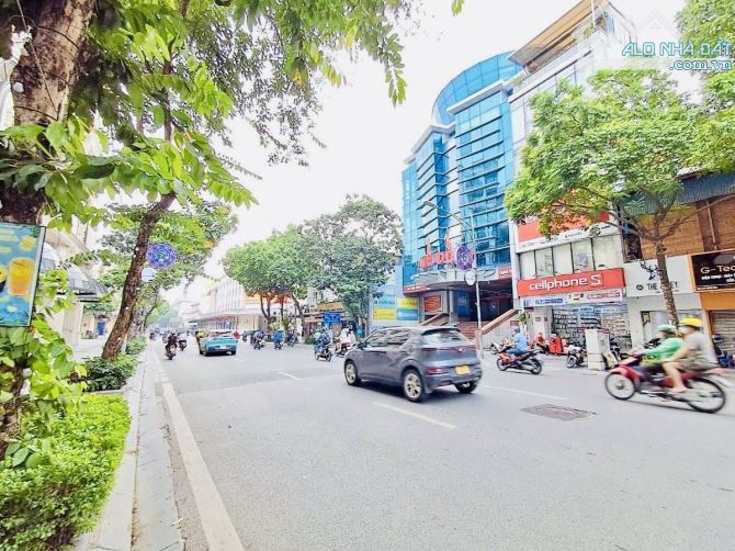 Trần Hưng Đạo - Hoàn Kiếm - 122m - 35 tỷ