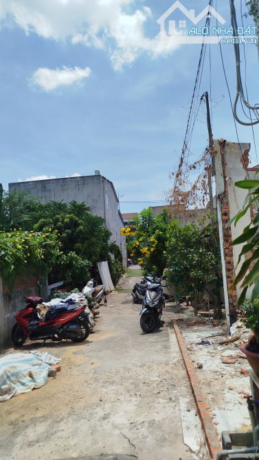 Đất TL19 sát chợ Cầu Đồng ngã tư Ga dt khủng 14m sổ hồng riêng chỉ 1.75 tỷ