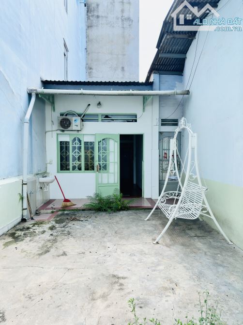 Hẻm 10/ Hoàng Hoa Thám 70m2 4x18 trước nhà 3m chỉ 6,8 tỷ