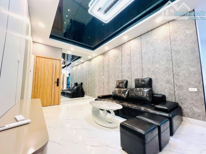 CẦN THANH KHOẢN CĂN HỘ TẬP THỂ KIM LIÊN-LÔ GÓC-3NGỦ CỰC THOÁNG SÁNG-CHỈ HƠN 3,8 tỷ