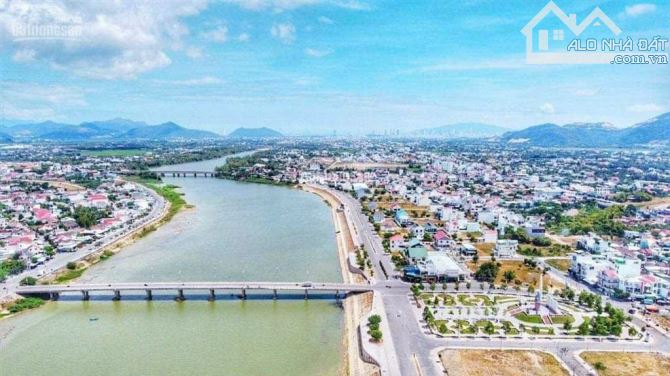 Bán đất mặt tiền Trần Phú View Sông Thị Trấn Diên Khánh