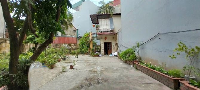 CẦN BÁN-438M2 ĐẤT-NGUYỄN KHOÁI HOÀNG MAI-30M RA PHỐ-ÔTÔ VÀO ĐẤT-FULL THỔ CƯ-GIÁ ĐẦU TƯ