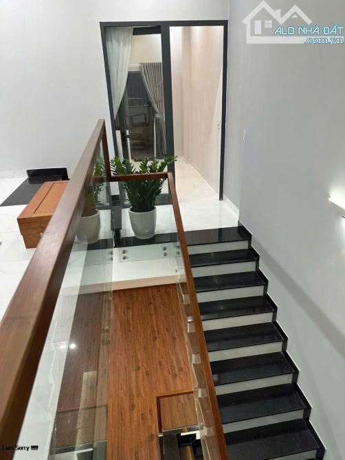 💎Chính chủ gửi bán nhà 3 tầng MT đường Lương Khánh Thiện, P Hoà Khánh.Đà Nẵng