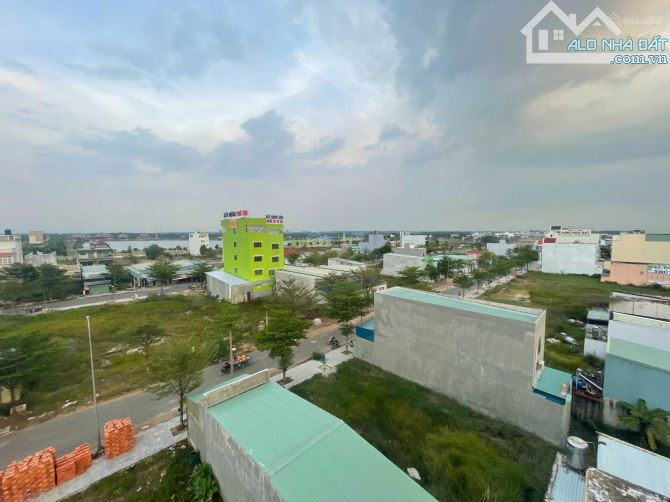 Sang nền đất mặt tiền đường Tỉnh Lộ 10 gần KCN Pouyuen 2, dân đông tiện kinh doanh