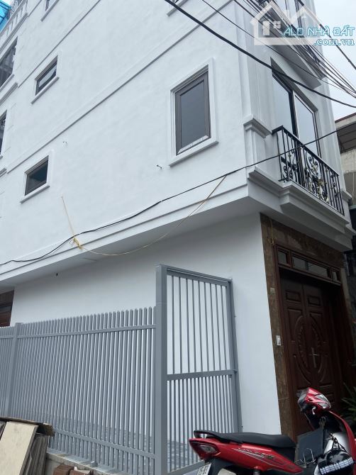 Bán nhà Xuân Đỉnh, 10m ô tô, sát phố, nội thất xịn sò, 65m2, 14.7 tỷ.