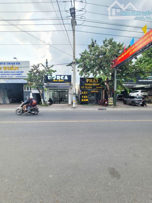 Bán nhà cấp 4 (4.3x13.5m), mặt tiền Trần Hưng Đạo p.Đông Hòa, đang thuê 9tr/th
