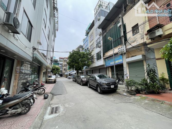 Hàng đầu tư - 24 Kim Đồng - 103m2 - đường 3 ô tô tránh - chỉ 23 tỷ