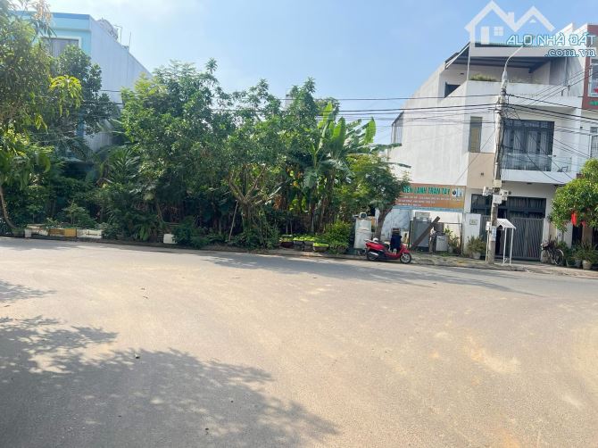 Bán đất đường Doãn Kế Thiện - trục thông sông khu Nam Việt Á - giá tốt nhất thị trường!